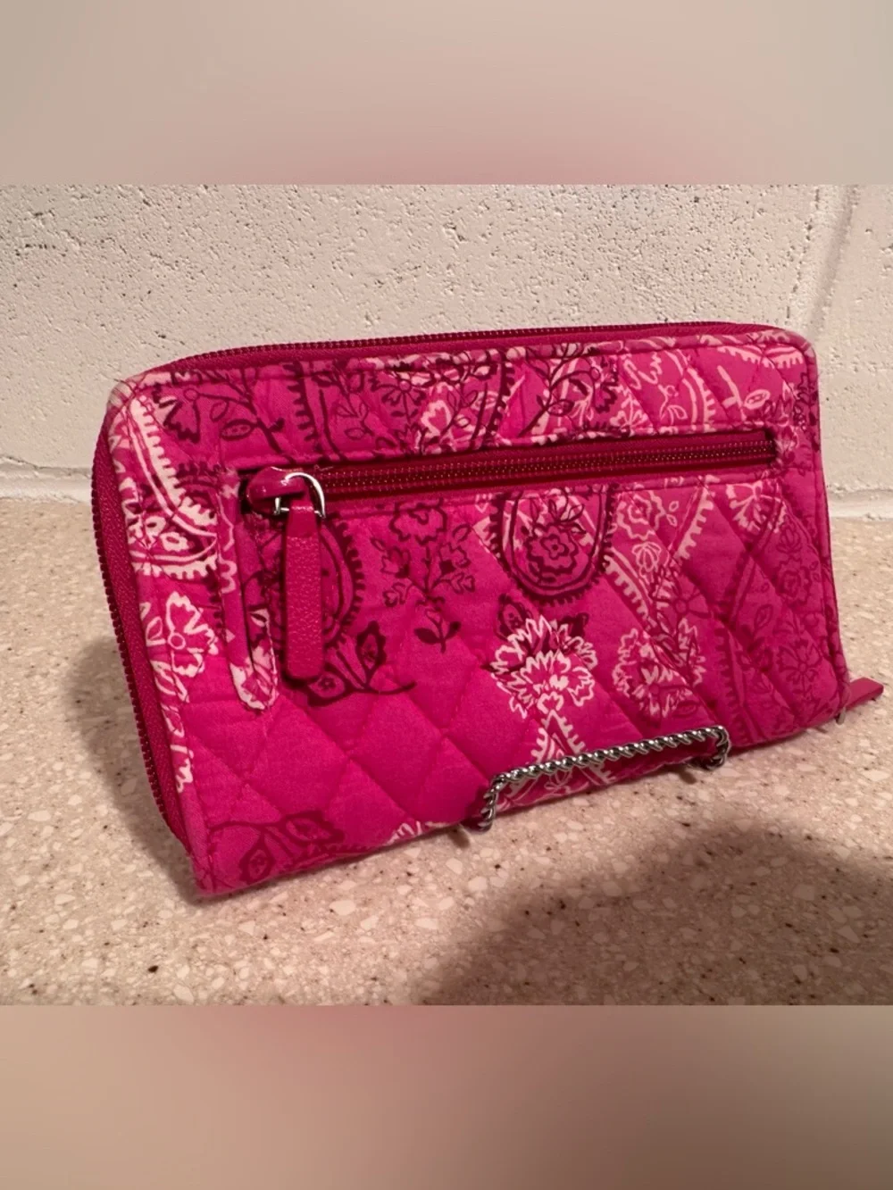 Vera Bradley Large Turnlock Wallet Stamped Hot Pink Paisley Quilted Cotton Zip - Picture 7 of 10